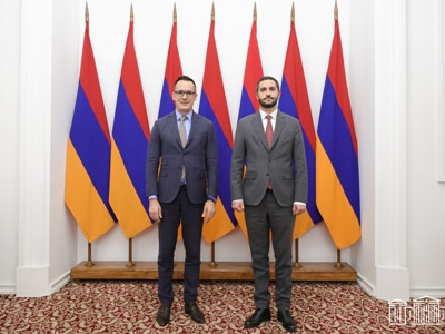 Ռուբեն Ռուբինյանն ընդունել է ՀՀ-ում Շվեյցարիայի դեսպանին