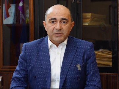 Մարուքյանը երկրորդ և երրորդ նախագահներին առաջարկում է իրենց հետ ասոցացվող անձանց հետ միասին լքել քաղաքական դաշտը