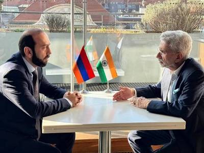 Արարատ Միրզոյանը շնորհավորել է Հնդկաստանի ԱԳ նախարարին