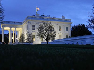 Pro-Palestinian activists draw graffiti on statues near White House