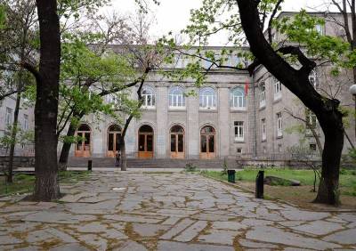«Հրապարակ». Դոցենտը դատի է տվել Ագրարայինին