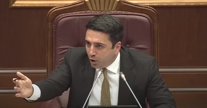Alen Simonyan proposed to end session when sound grenades were used