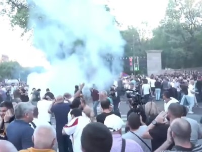 Կիրառված հատուկ միջոցների կիրառման հետևանքով բազմաթիվ վիրավորվածներ կան. մեկ տղամարդու ձեռքը կտրվել է