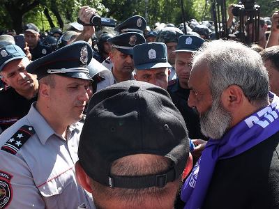Police chief to Archbishop Galstanyan: "Your Paraja is Holding You, You will be detained when removed"