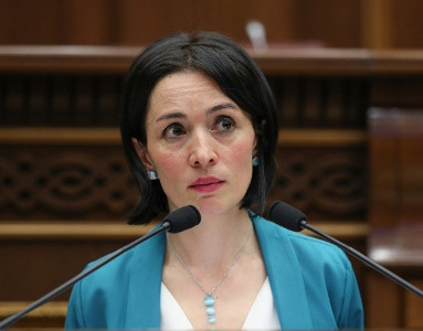 «Ժողովուրդ». 7 մլն դրամանոց մեքենա, 5 մլն դրամ բանկային մնացորդ. Ժաննա Անդրեասյանի հայտարարագրի հետքերով