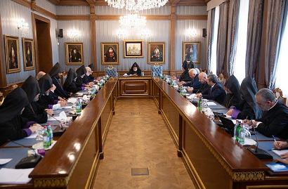 Ներկա վտանգաշատ կացությունը կարոտ է արժանապատիվ հանգուցալուծումների. Գերագույն հոգևոր խորհուրդ