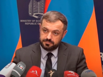 Министр: За счет госбюджета невозможно построить гостиницы для армян из Арцаха, которые их потеряли