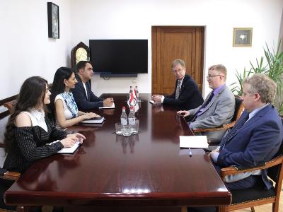ՄԻՊ-ն ընդունել է Հայաստանում Կանադայի դեսպանին. Անդրադարձ է կատարվել Երեւանում տեղի ունեցած հավաքներին
