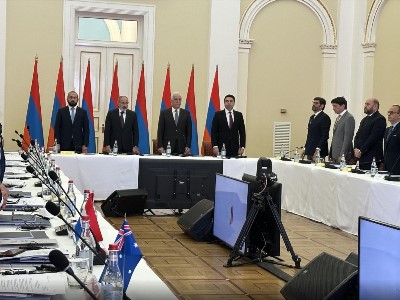 Նիկոլ Փաշինյանը մասնակցում է «Հայաստան» համահայկական հիմնադրամի հոգեբարձուների խորհրդի նիստին (ուղիղ)