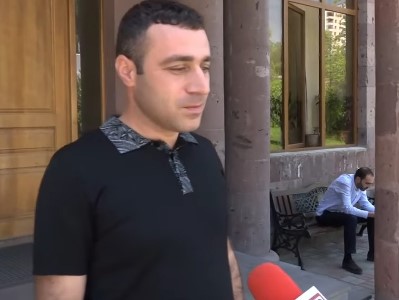ՀՅԴ-ական Գերասիմ Վարդանյանը ներկայացել է քննչական կոմիտե (ուղիղ)