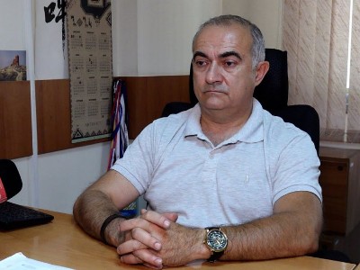 Հարցը գալիս է նրան, թե դու որ կողմում ես՝ եկեղեցո՞ւ, թե՞ իշխանությունների. Թեւան Պողոսյան