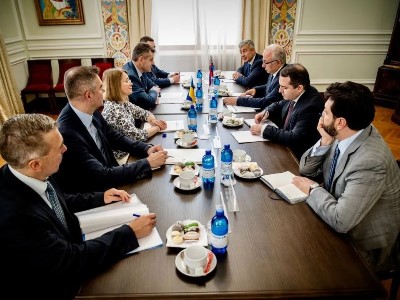 Армения и Украина провели политические консультации