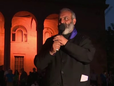 Բոլորիդ հորդորում եմ, որ օգտվեք gg տաքսի ծառայությունից. Բագրատ Սրբազան