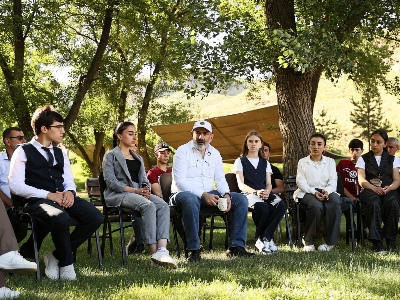 Armenia PM: Border delimitation process is presented as disaster (VIDEO)