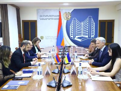 Մենք գնում ենք տնտեսության դիվերսիֆիկացման ճանապարհով. Պապոյանը՝ Ուկրաինայի գործերի ժամանակավոր հավատարմատարին
