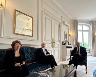 Security Council chief, France presidential diplomatic advisor reflect on Armenia regional developments