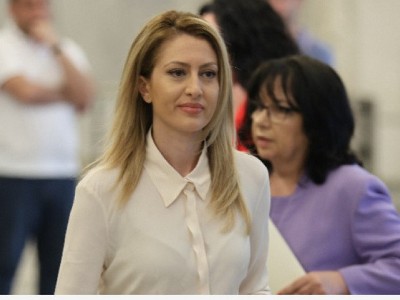 Raya Nazaryan is elected Bulgaria parliament speaker