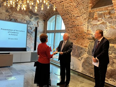 Աննա Աղաջանյանն իր հավատարմագրերն է հանձնել Ֆինլանդիայի նախագահին