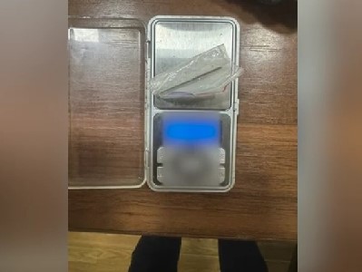 Правоохранители в Гюмри задержали двоих иностранцев - их подозревают хранении и употреблении наркотиков