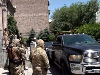 Armenia Police investigator: Karabakh president's car was seized as part of criminal proceedings
