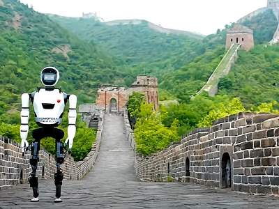 Humanoid robot ‘conquers’ the Great Wall of China