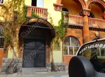 Կրակոց՝ Երևանի բնակարաններից մեկում. հրազենային վնասվածքով հիվանդանոց է տեղափոխվել 46-ամյա տղամարդ