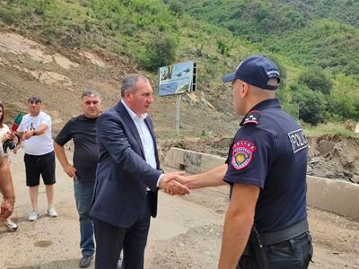 Լոռու մարզպետը և Ալավերդու համայնքապետը հետևել են մարզում ընթացող վերականգնողական աշխատանքներին
