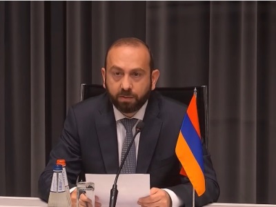 Mirzoyan: Armenia ready to sign peace treaty with Azerbaijan in 1 month
