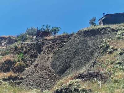 Գետամեջ գյուղի 13-րդ փողոցում տեղի է ունեցել ճանապարհահատվածի սահք․ տուժածներ չկան