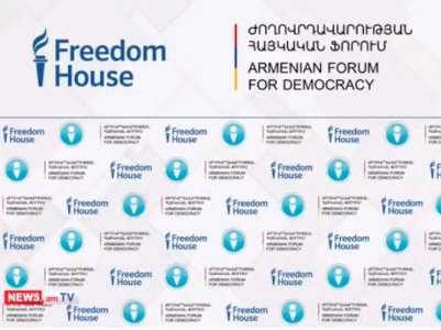 PM attending Armenian Forum for Democracy