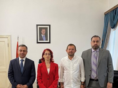 Оппозиционные депутаты парламента Армении и посол Сирии обсудили политическую ситуацию в двух странах
