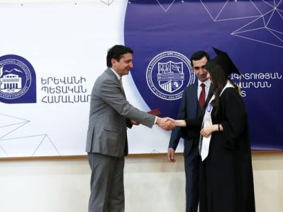 Ֆինանսների նախարարը դիպլոմներ է հանձնել ԵՊՀ տնտեսագիտության և կառավարման ֆակուլտետի շրջանավարտներին