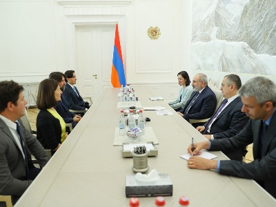 Վարչապետը Միշել Նապոլիի հետ քննարկել է ՀՀ-ում միջազգային մրցաշարի կազմակերպման հնարավորությանը վերաբերող հարցեր