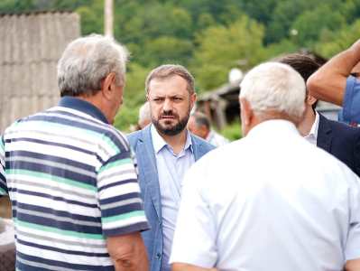 «Պետությունը մշտապես սահմանամերձ համայնքների բնակիչների կողքին է». նախարարն այցելել է Սյունիքի մարզի մի շարք համայնքներ