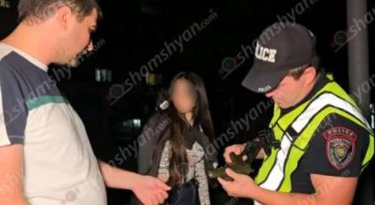 В ереванском районе Арабкир у двух несовершеннолетних девушек обнаружили пистолеты