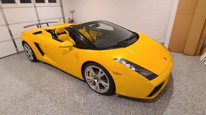 Мужчина угнал Lamborghini с GPS-трекером и спрятал его в своем гараже вместе с другими угнанными автомобилями