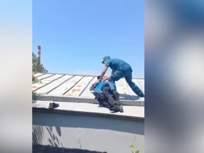 В Ереване предотвращена попытка самоубийства