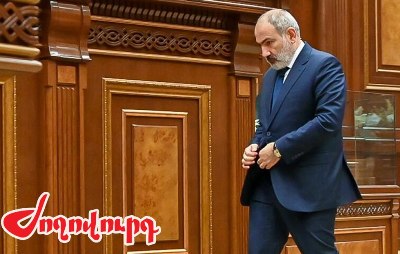 «Ժողովուրդ». Փաշինյանի արձակուրդի հրամանները մաթեմատիկայի թեստ են հիշեցնում