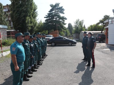Գեներալ-մայոր Կամո Ցուցուլյանն այցելել է կամավորական հրշեջ-փրկարարական հենակետեր և հրշեջ-փրկարարական ջոկատներ
