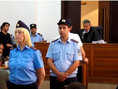 «Տղա ջան, ո՞վ է քեզ վախեցրել»․ հրդեհի գործով վկայի հարցաքննությունը ավարտվեց լարված մթնոլորտում