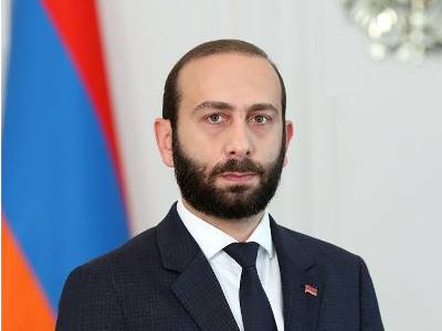 Глава МИД Армении выразил соболезнование в связи с жертвами от наводнений в Индии