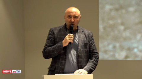 «Мать Армения»: Власти решили превратить страну в пушечное мясо