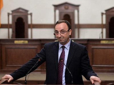 Генпрокуратура Армении требует приговорить бывшего председателя КС Грайра Товмасяна к 7 годам лишения свободы