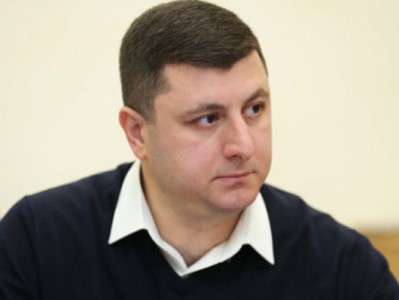Депутат: Задача властей - подписать «мирный» документ до выборов