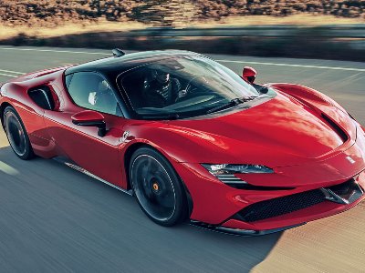 Ferrari discontinues 2 models