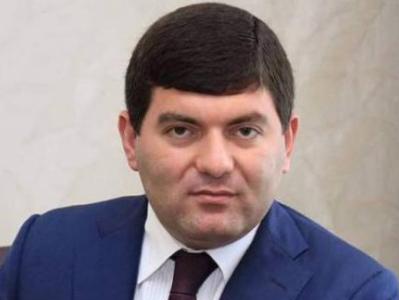 Համբարձումյանն անհետանում է Փաշինյանի կամ այլ բարձրաստիճան անձանց այցելության պահին․ «Հրապարակ»
