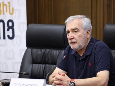 Депутат от правящей партии представил ученикам приоритеты обороны и безопасности Армении
