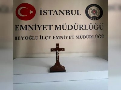 Man who stole cross from Armenian church in Istanbul is arrested