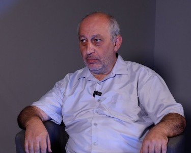 Социолог: Сформируется коалиционное правительство, в котором не будет нынешней власти