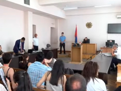 Կարող է ես այսօր չեմ ավարտելու պաշտպանական ճառը. Թովմասյանի պաշտպանին թույլ չտվեցին բացարկի միջնորդություն ներկայացնել